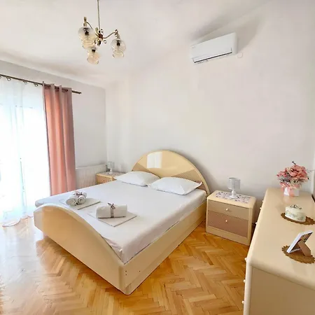 Brkulj * Makarska