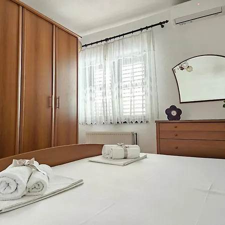 Apartment Brkulj *